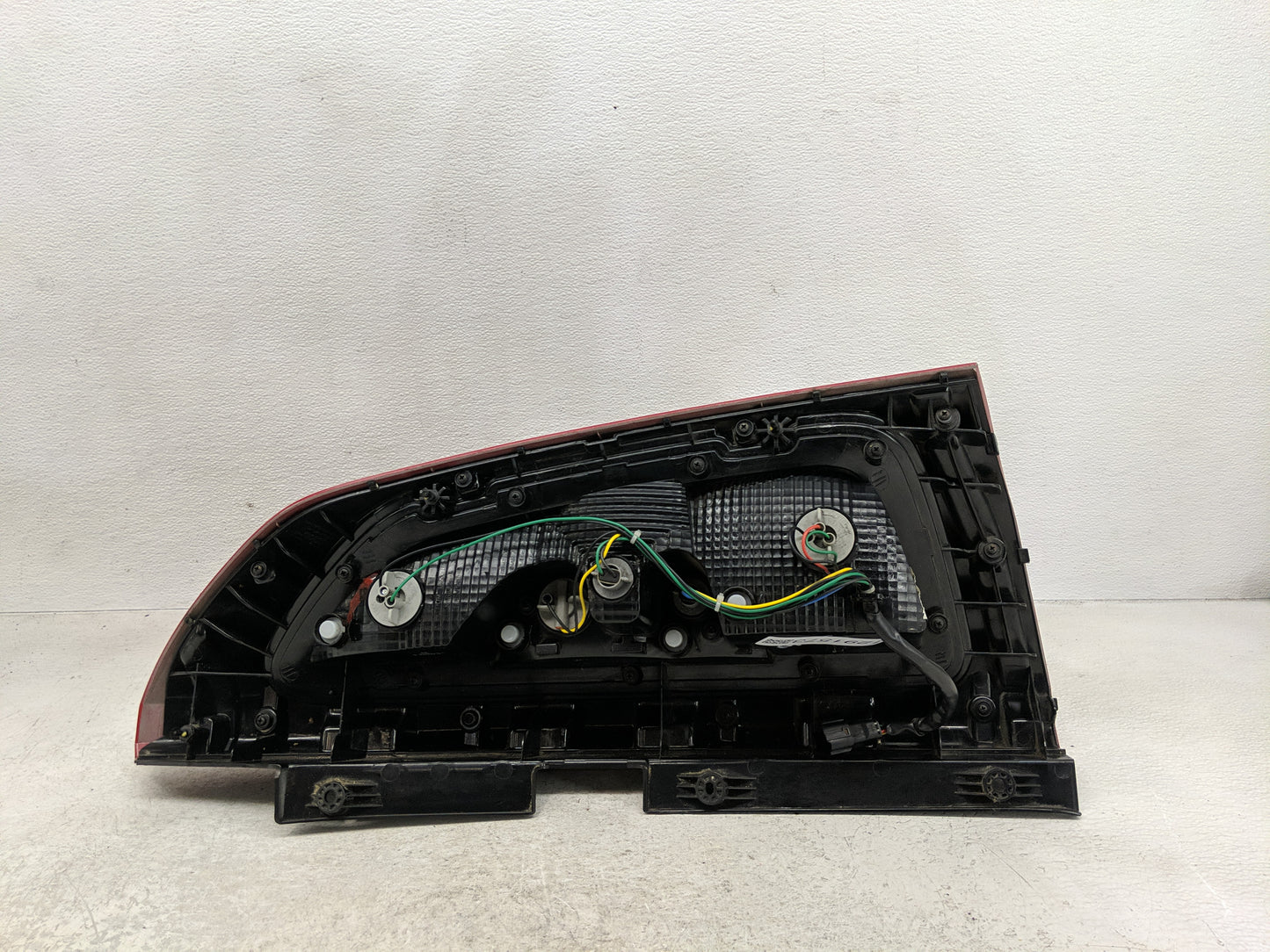 2012-2013 Kia Soul Tail Light Assembly Driver Left OEM Fits Fits 2012 2013 OEM Used Auto Parts - Oemusedautoparts1.com