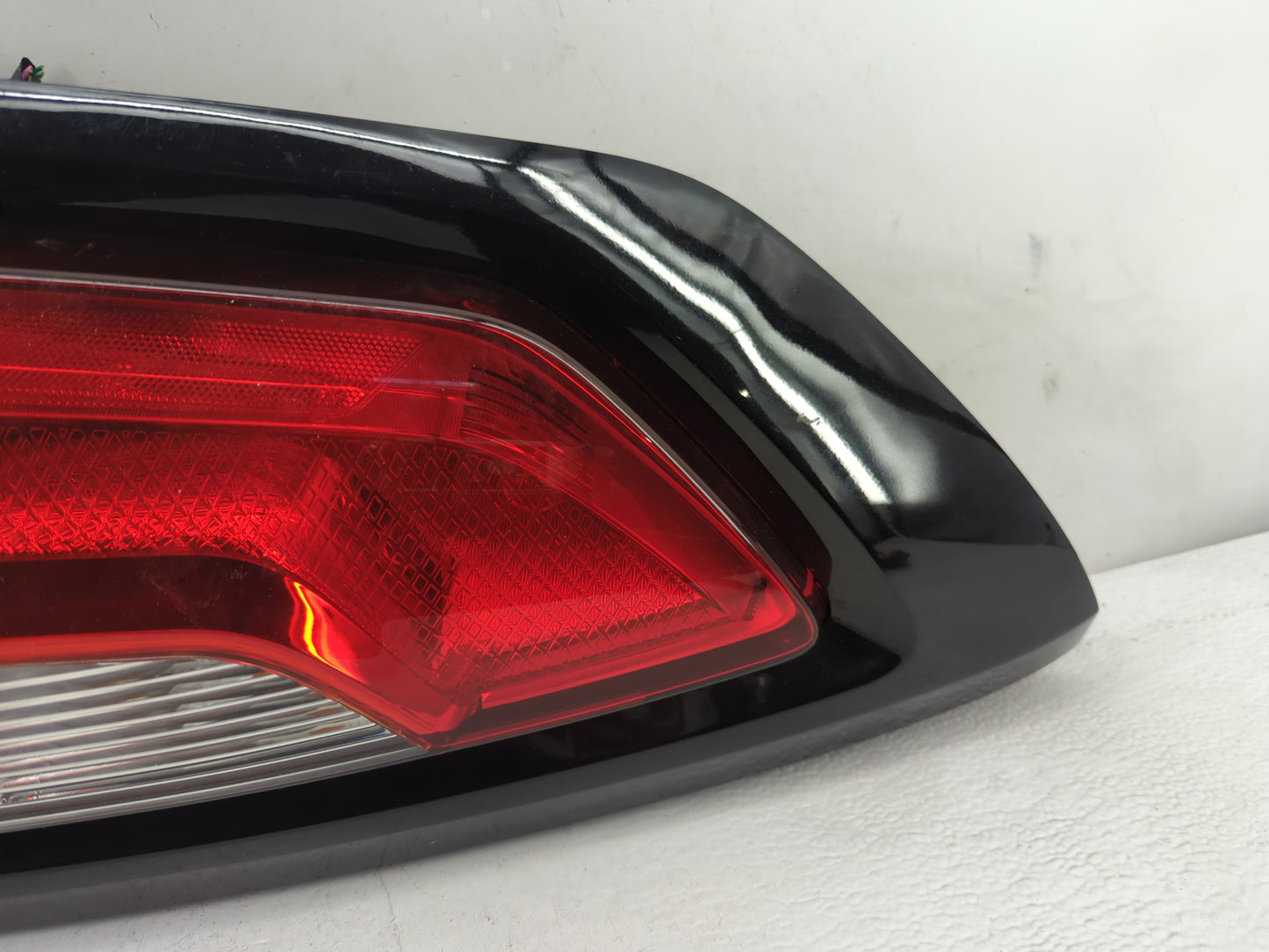 2012-2013 Kia Soul Tail Light Assembly Driver Left OEM Fits Fits 2012 2013 OEM Used Auto Parts - Oemusedautoparts1.com