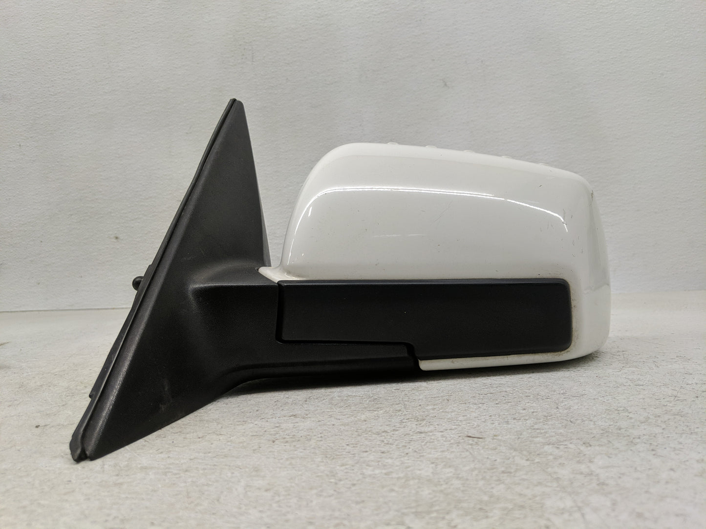 2010-2013 Kia Soul Driver Side View Mirror - Left Door Mirror OEM Used - Oemusedautoparts1.com