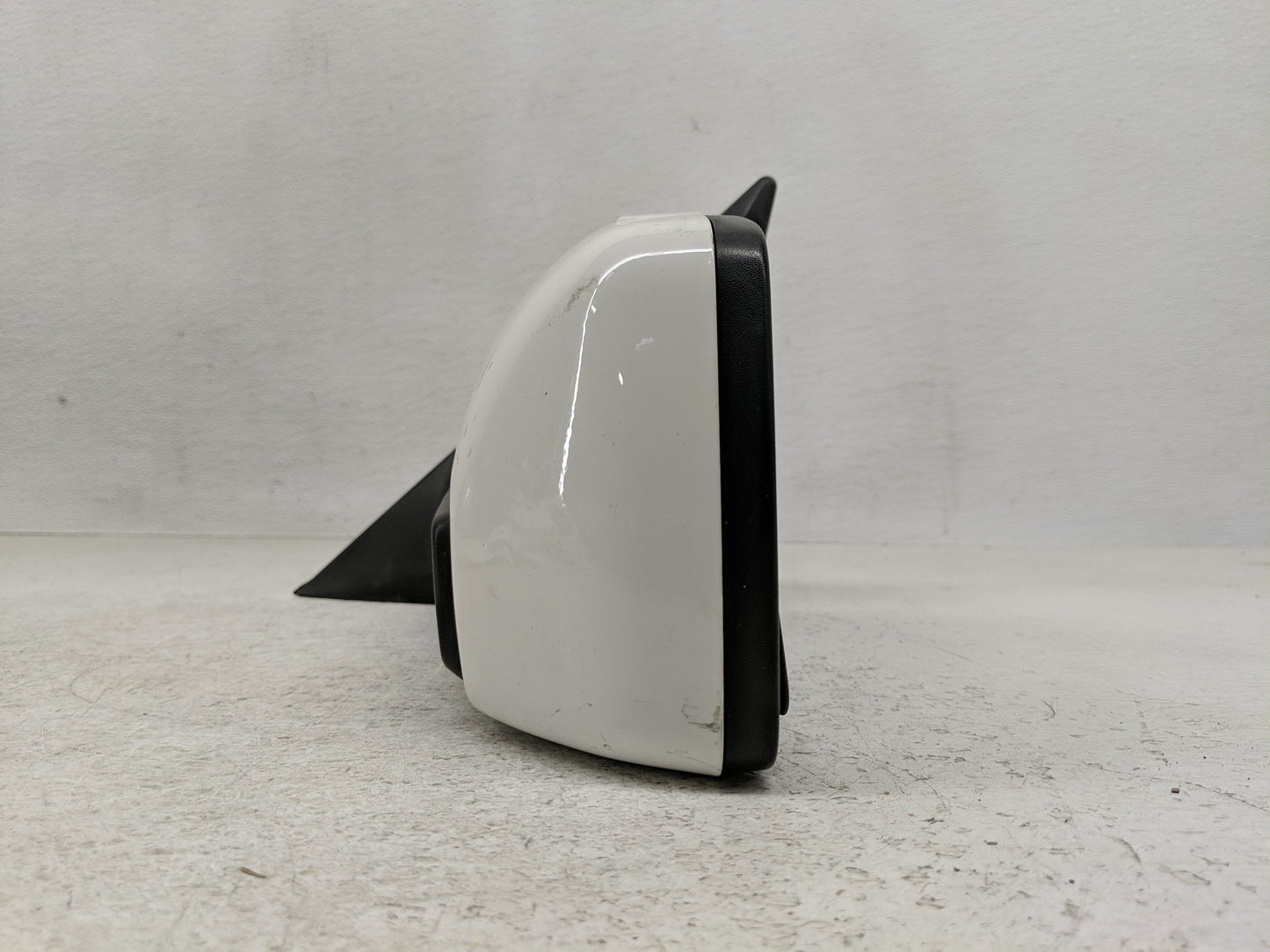 2010-2013 Kia Soul Driver Side View Mirror - Left Door Mirror OEM Used - Oemusedautoparts1.com