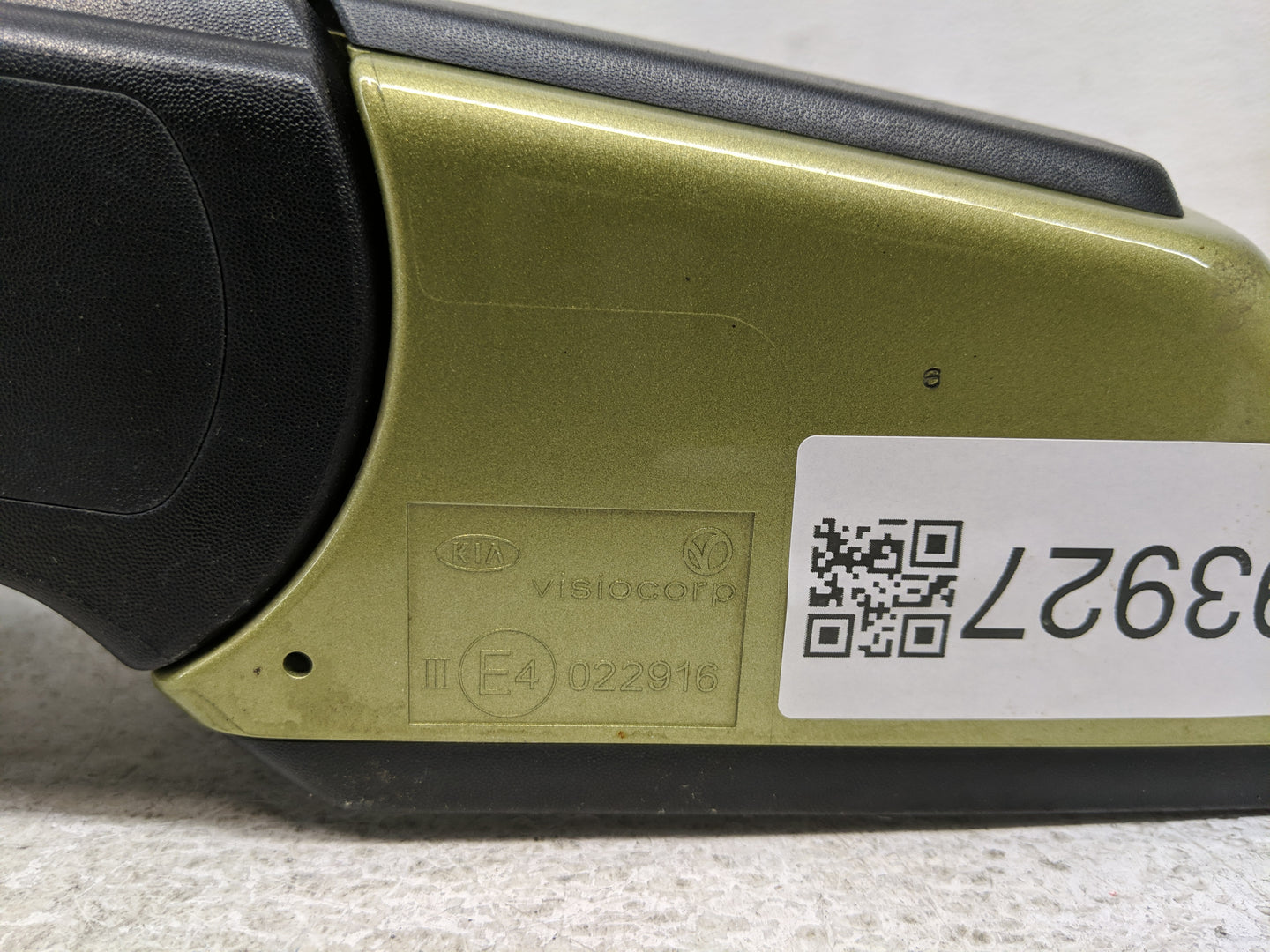 2010-2012 Kia Soul Driver Side View Mirror - Left Door Mirror OEM Used - Oemusedautoparts1.com