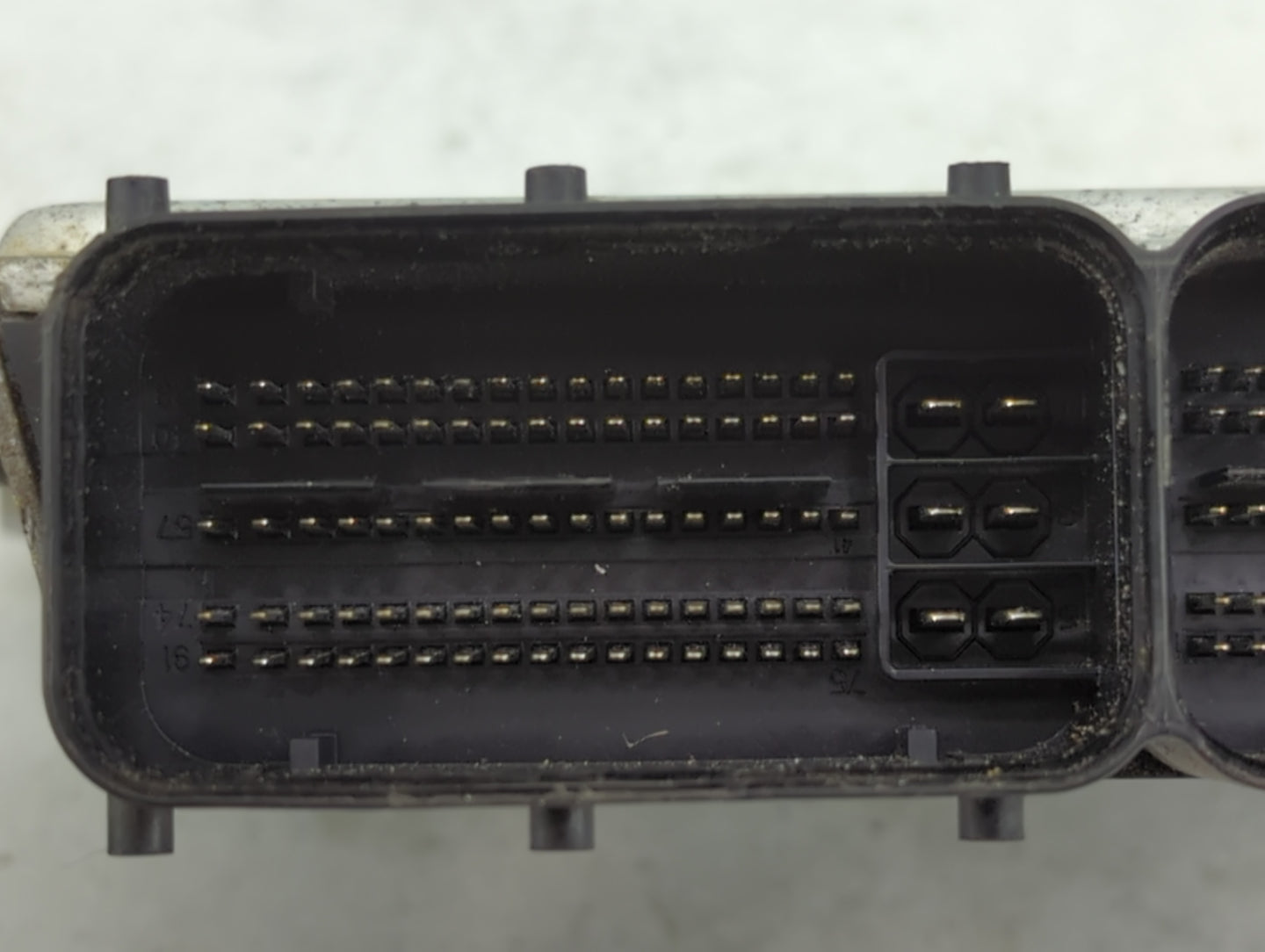 2013 Kia Soul PCM Engine Control Computer ECU ECM PCU OEM P/N:5WY4K40C 39101-2EAC0, 39100-2EAC0 Fits OEM Used Auto Parts - O