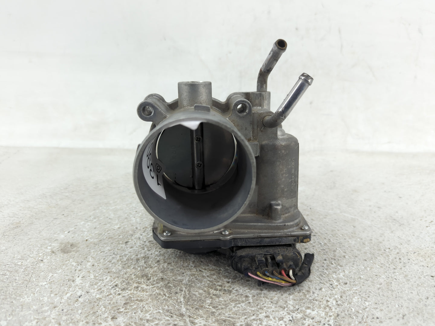 2012-2013 Kia Soul Throttle Body Fits Fits 2012 2013 2014 2015 2016 2018 2019 2020 2021 OEM Used Auto Parts - Oemusedautopar