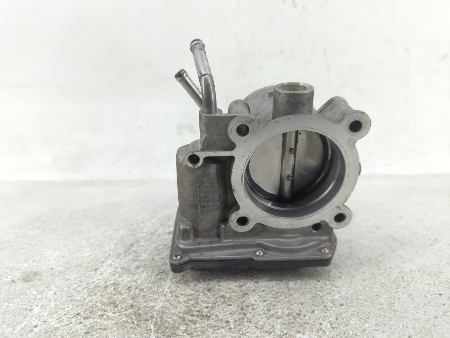 2012-2013 Kia Soul Throttle Body Fits Fits 2012 2013 2014 2015 2016 2018 2019 2020 2021 OEM Used Auto Parts - Oemusedautopar
