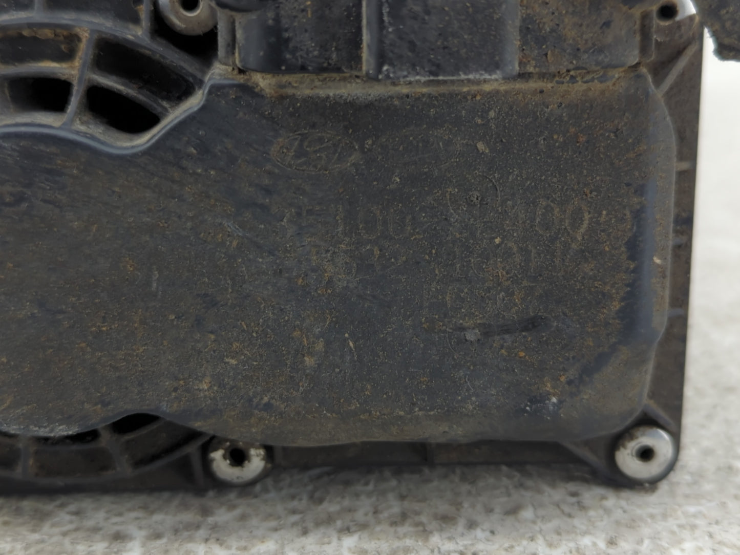 2012-2013 Kia Soul Throttle Body Fits Fits 2012 2013 2014 2015 2016 2018 2019 2020 2021 OEM Used Auto Parts - Oemusedautopar