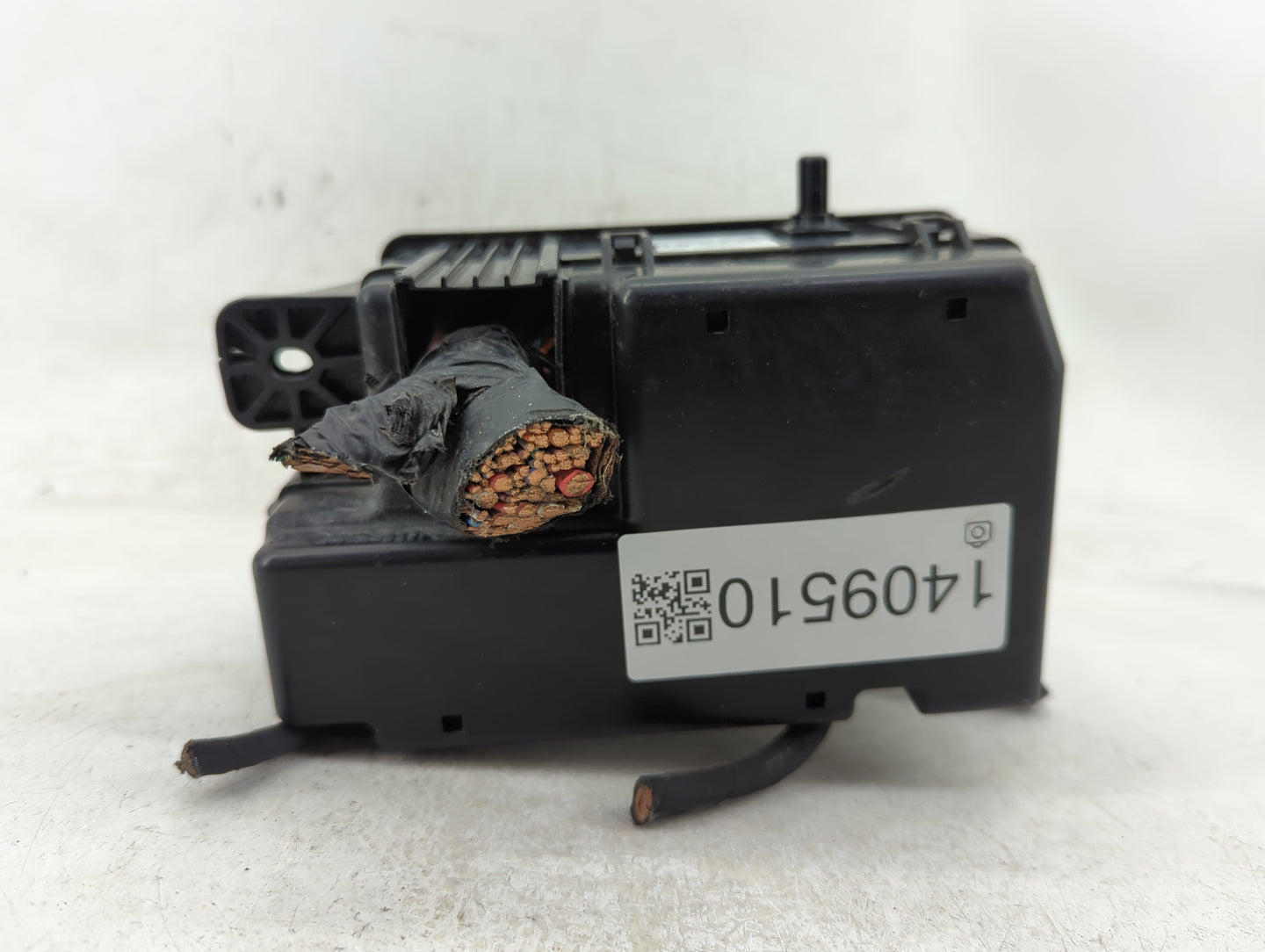 2012-2013 Kia Soul Fusebox Fuse Box Panel Relay Module P/N:91418 2K103 Fits Fits 2012 2013 OEM Used Auto Parts - Oemusedauto