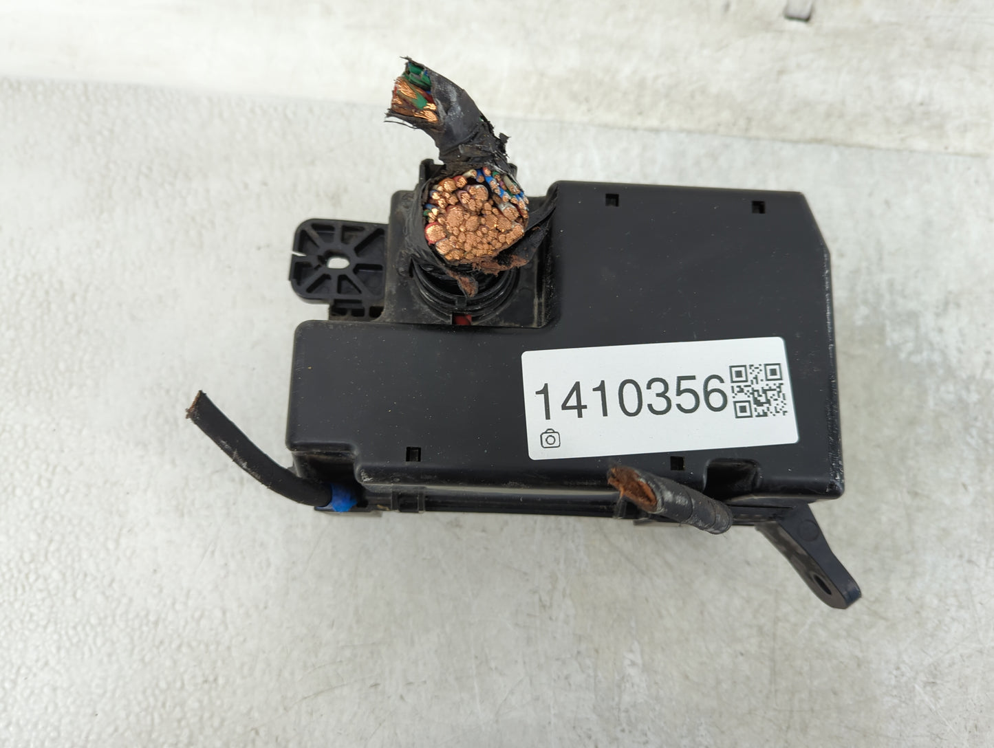 2012-2013 Kia Soul Fusebox Fuse Box Panel Relay Module Fits Fits 2012 2013 OEM Used Auto Parts - Oemusedautoparts1.com