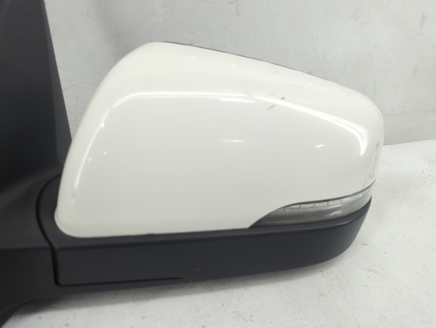 2010-2013 Kia Soul Driver Side View Mirror - Left Door Mirror OEM Used - Oemusedautoparts1.com