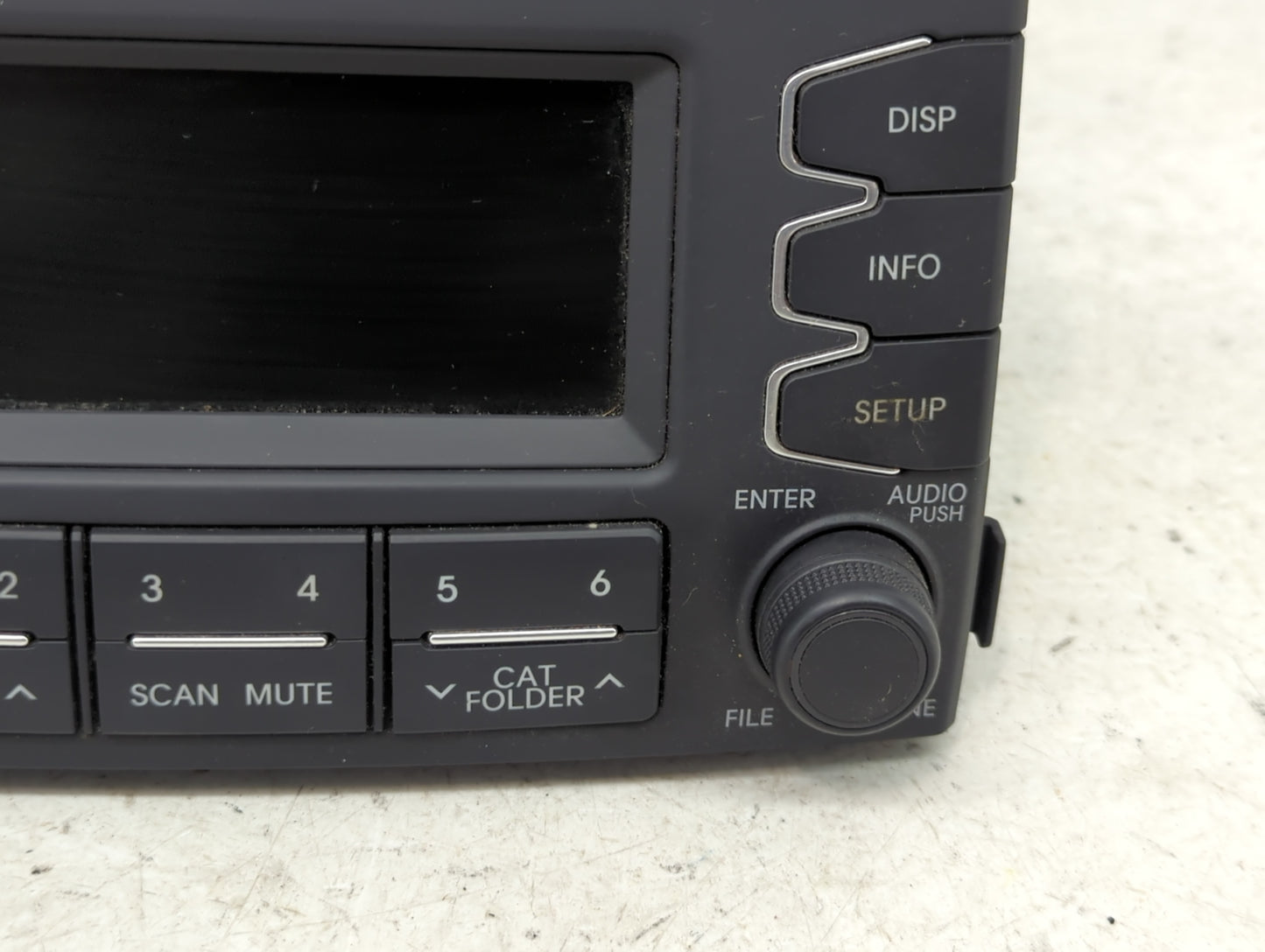 2012-2013 Kia Soul Radio AM FM Cd Player Receiver Replacement P/N:96170-2K110WK Fits Fits 2012 2013 OEM Used Auto Parts - Oe
