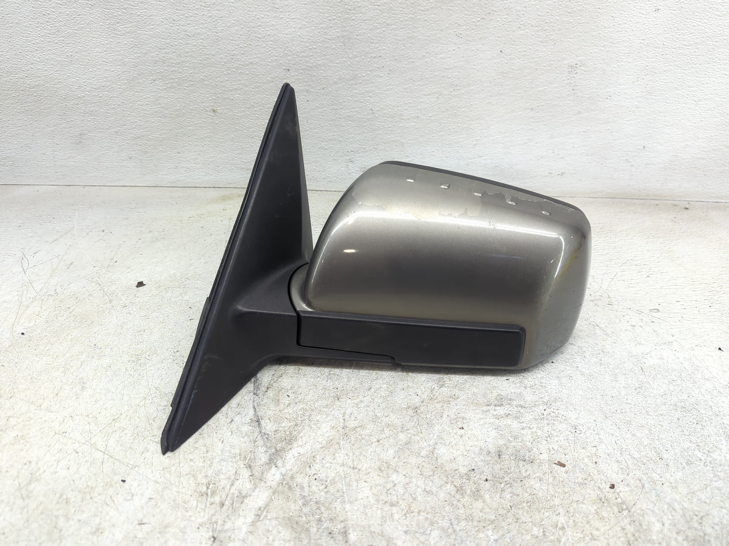 2010-2013 Kia Soul Driver Left Side View Manual Door Mirror Titanium - Oemusedautoparts1.com
