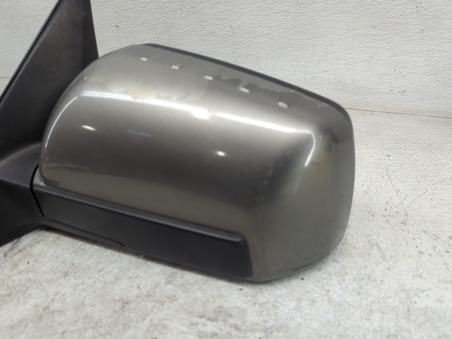 2010-2013 Kia Soul Driver Left Side View Manual Door Mirror Titanium - Oemusedautoparts1.com