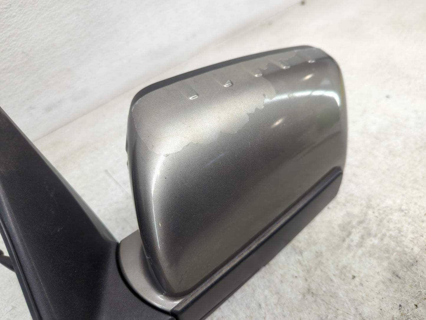 2010-2013 Kia Soul Driver Left Side View Manual Door Mirror Titanium - Oemusedautoparts1.com