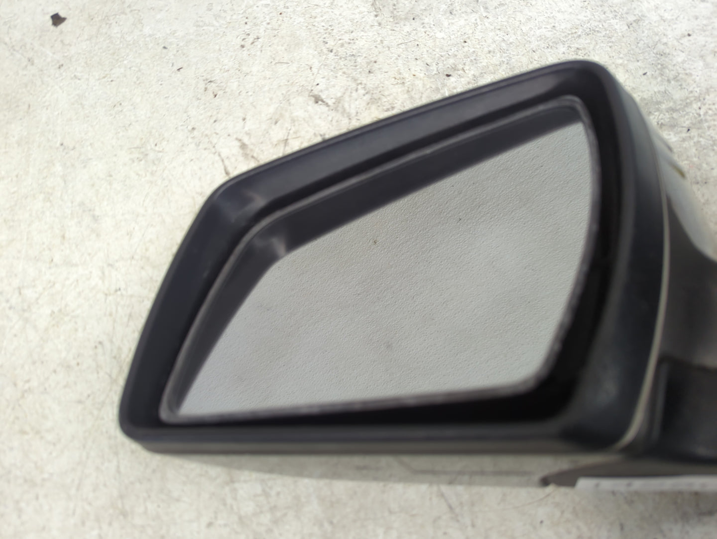 2010-2013 Kia Soul Driver Left Side View Manual Door Mirror Titanium - Oemusedautoparts1.com