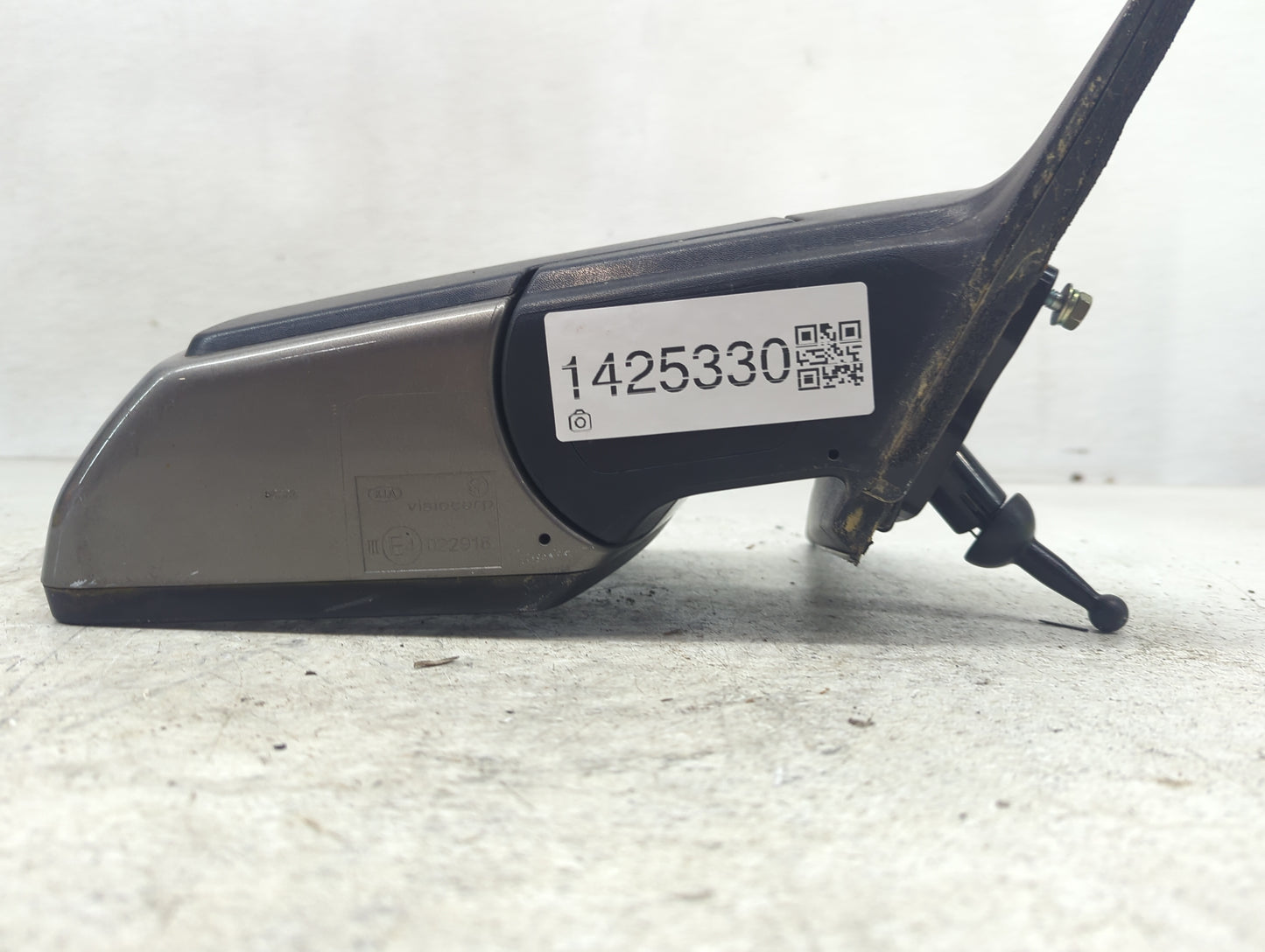 2010-2013 Kia Soul Passenger Side View Mirror - Right Door Mirror OEM Used - Oemusedautoparts1.com