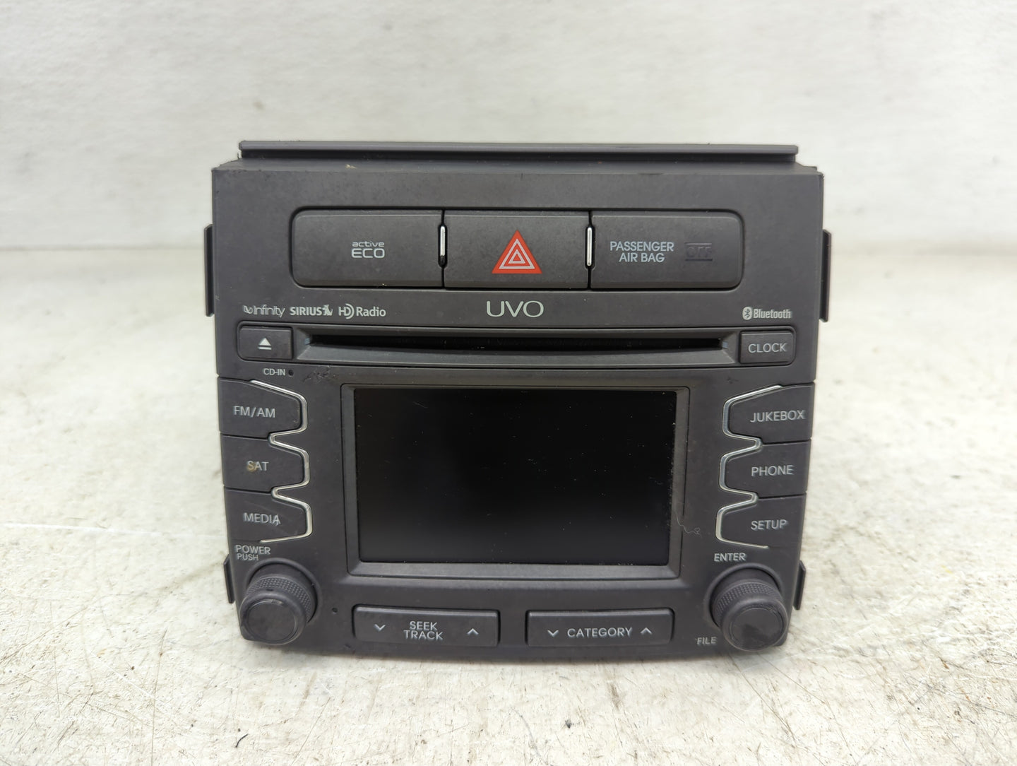 2012-2013 Kia Soul Radio AM FM Cd Player Receiver Replacement P/N:96160-2K500DS5 Fits Fits 2012 2013 OEM Used Auto Parts - O