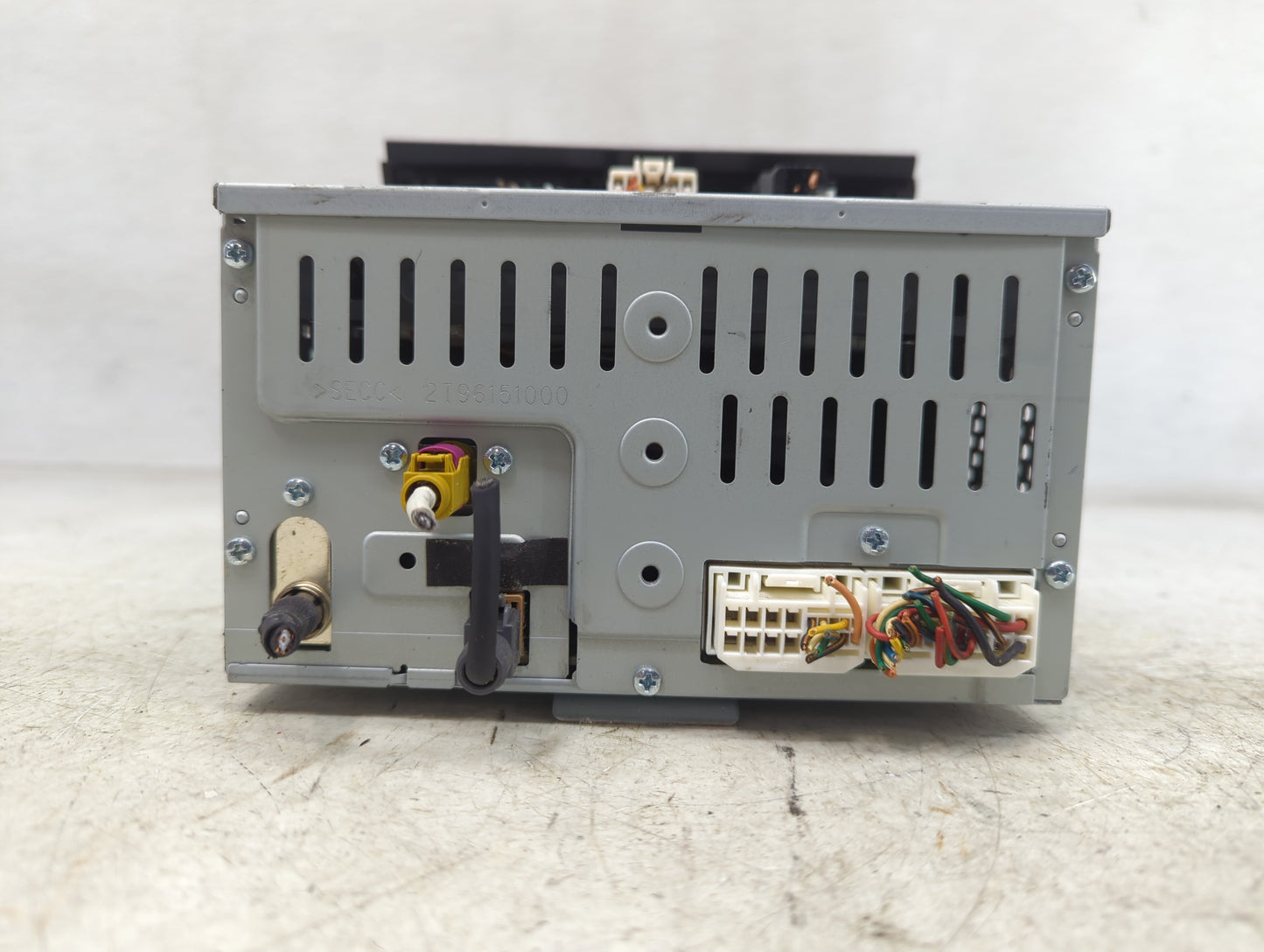 2012-2013 Kia Soul Radio AM FM Cd Player Receiver Replacement P/N:96160-2K500DS5 Fits Fits 2012 2013 OEM Used Auto Parts - O