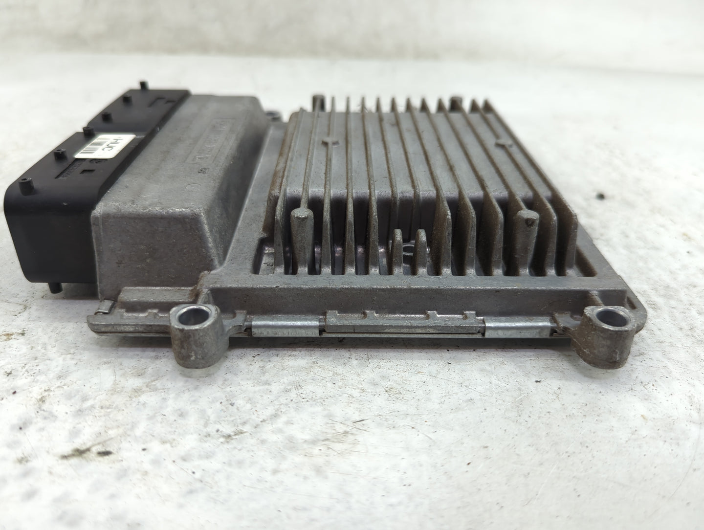 2012-2013 Kia Soul PCM Engine Control Computer ECU ECM PCU OEM P/N:AM3UP2JS2D8B 5WY4Y71D, 39102-2EAJ3 Fits Fits 2012 2013 OE