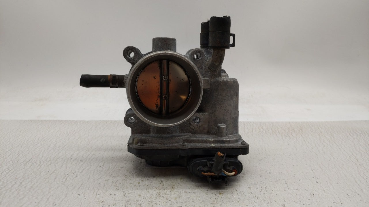 2012-2019 Kia Soul Throttle Body P/N:5302-1S02 35100-2B300 Fits Fits 2012 2013 2014 2015 2016 2017 2018 2019 OEM Used Auto P