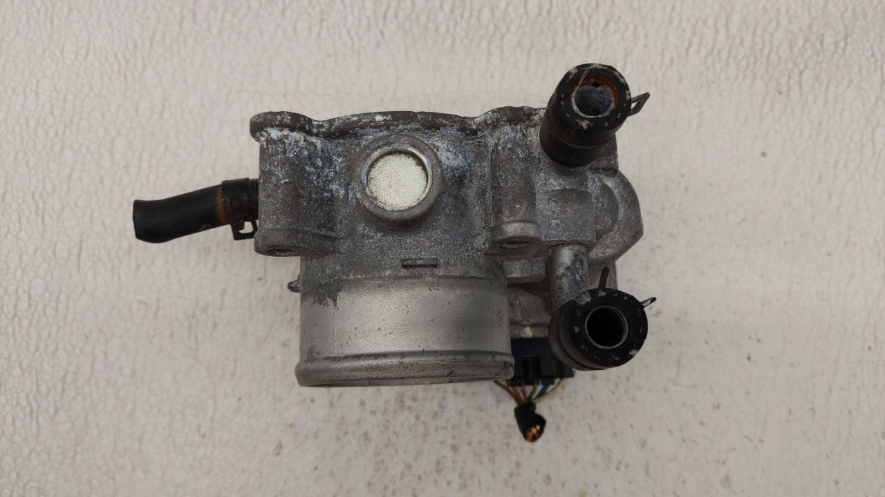 2012-2019 Kia Soul Throttle Body P/N:5302-1S02 35100-2B300 Fits Fits 2012 2013 2014 2015 2016 2017 2018 2019 OEM Used Auto P
