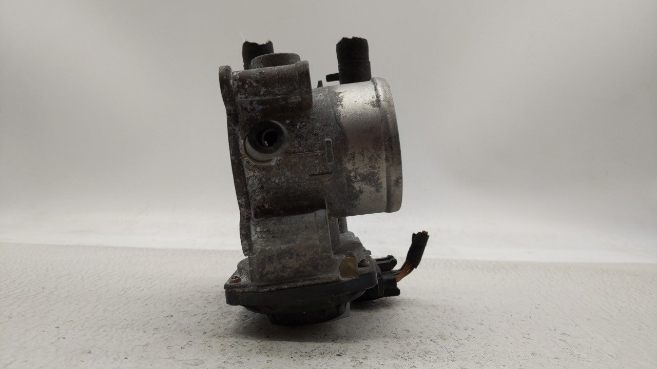 2012-2019 Kia Soul Throttle Body P/N:5302-1S02 35100-2B300 Fits Fits 2012 2013 2014 2015 2016 2017 2018 2019 OEM Used Auto P