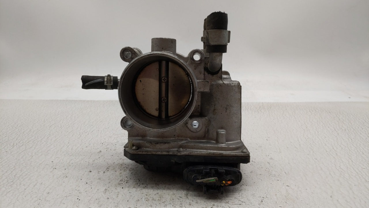 2012-2019 Kia Soul Throttle Body P/N:5302-1S02 35100-2B300 Fits Fits 2012 2013 2014 2015 2016 2017 2018 2019 OEM Used Auto P