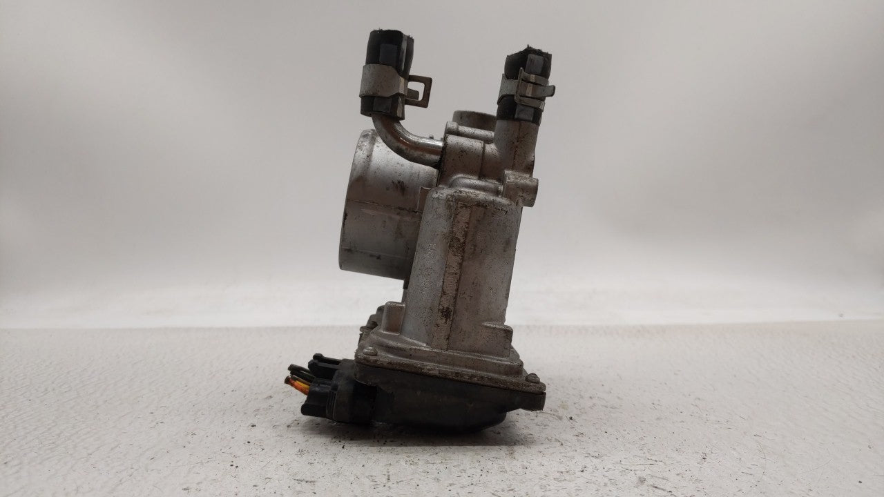 2012-2019 Kia Soul Throttle Body P/N:5302-1S02 35100-2B300 Fits Fits 2012 2013 2014 2015 2016 2017 2018 2019 OEM Used Auto P