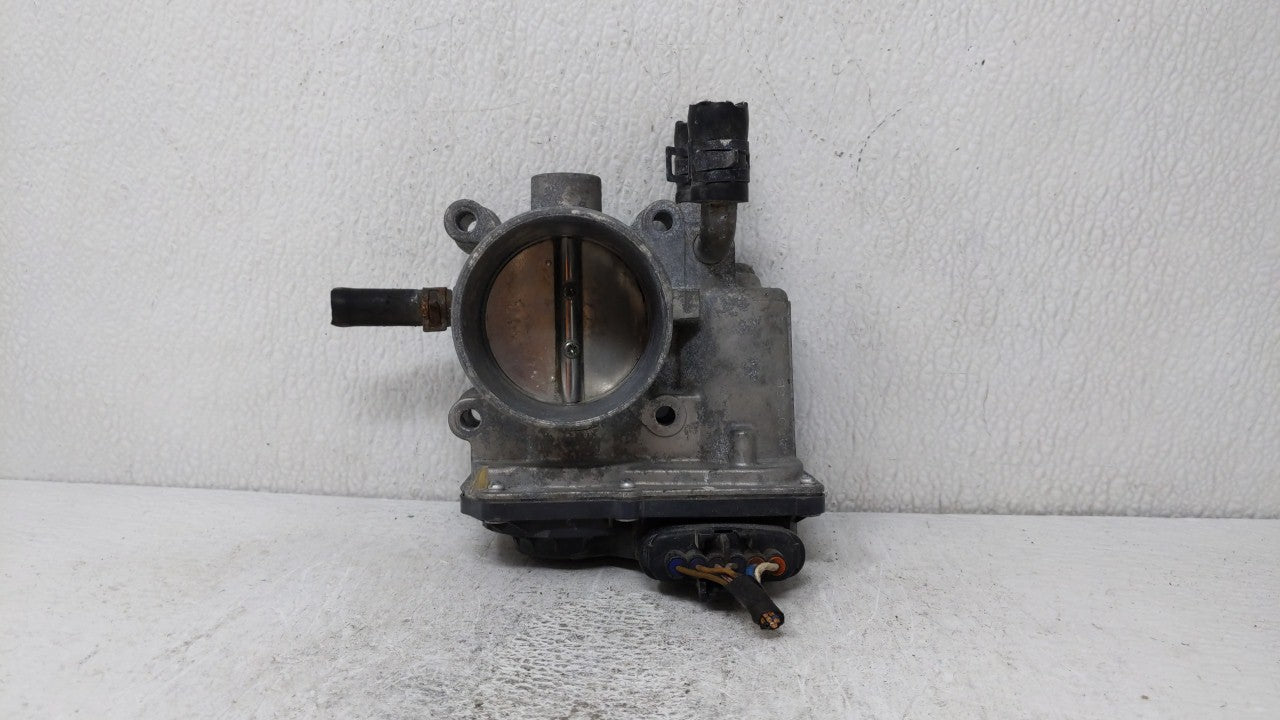 2012-2019 Kia Soul Throttle Body P/N:5302-1S02 35100-2B300 Fits Fits 2012 2013 2014 2015 2016 2017 2018 2019 OEM Used Auto P