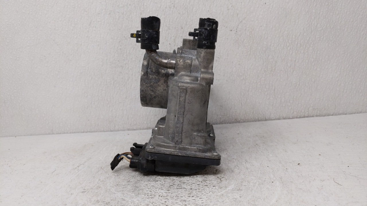 2012-2019 Kia Soul Throttle Body P/N:5302-1S02 35100-2B300 Fits Fits 2012 2013 2014 2015 2016 2017 2018 2019 OEM Used Auto P