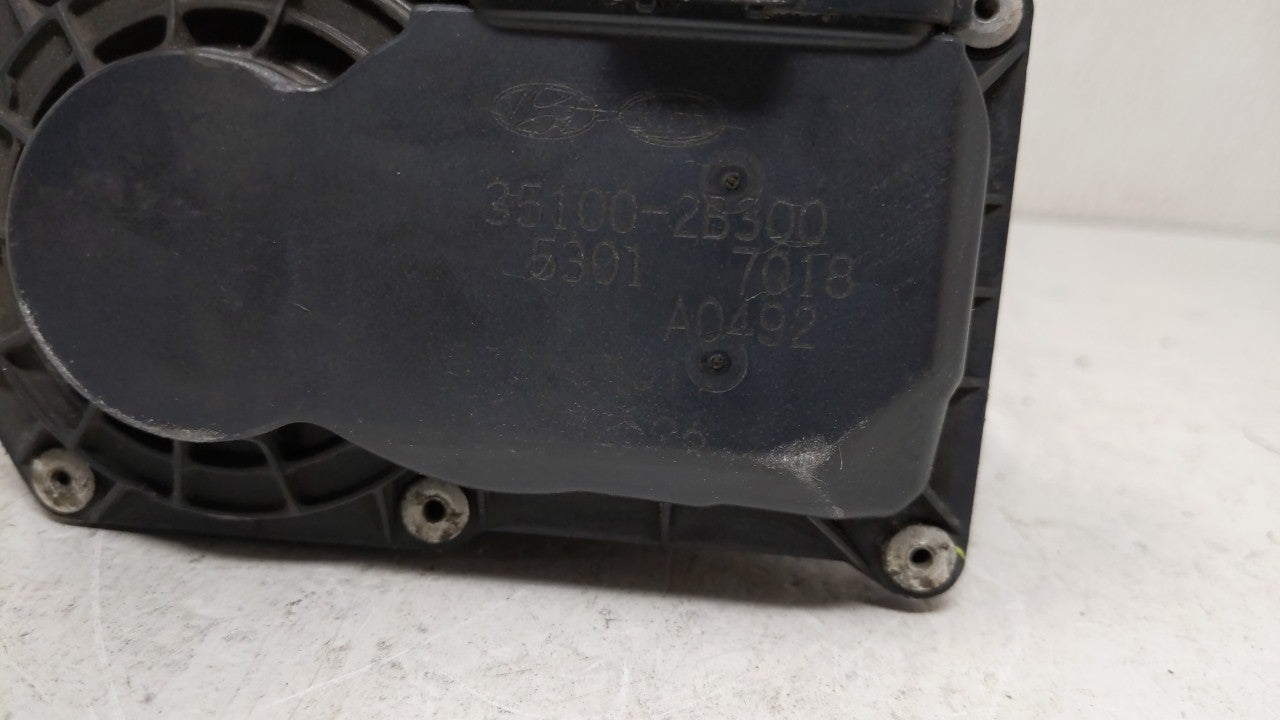 2012-2019 Kia Soul Throttle Body P/N:5302-1S02 35100-2B300 Fits Fits 2012 2013 2014 2015 2016 2017 2018 2019 OEM Used Auto P