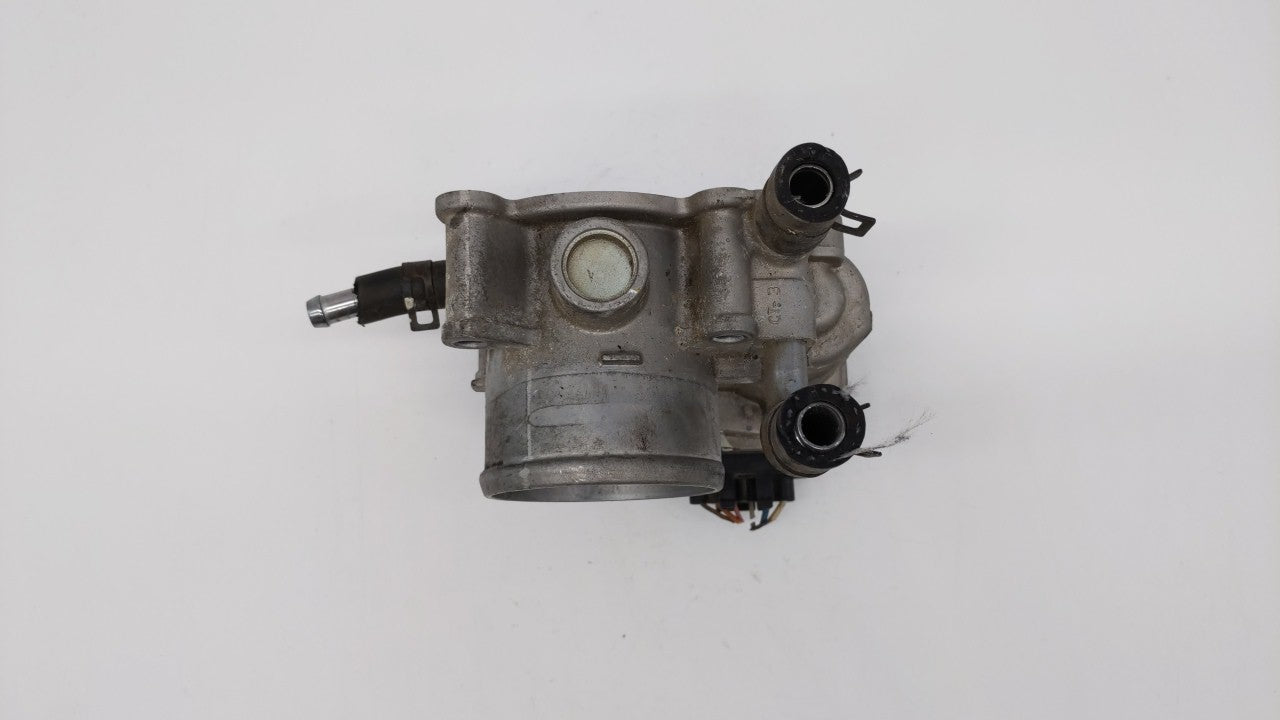 2012-2019 Kia Soul Throttle Body P/N:5302-1S02 35100-2B300 Fits Fits 2012 2013 2014 2015 2016 2017 2018 2019 OEM Used Auto P