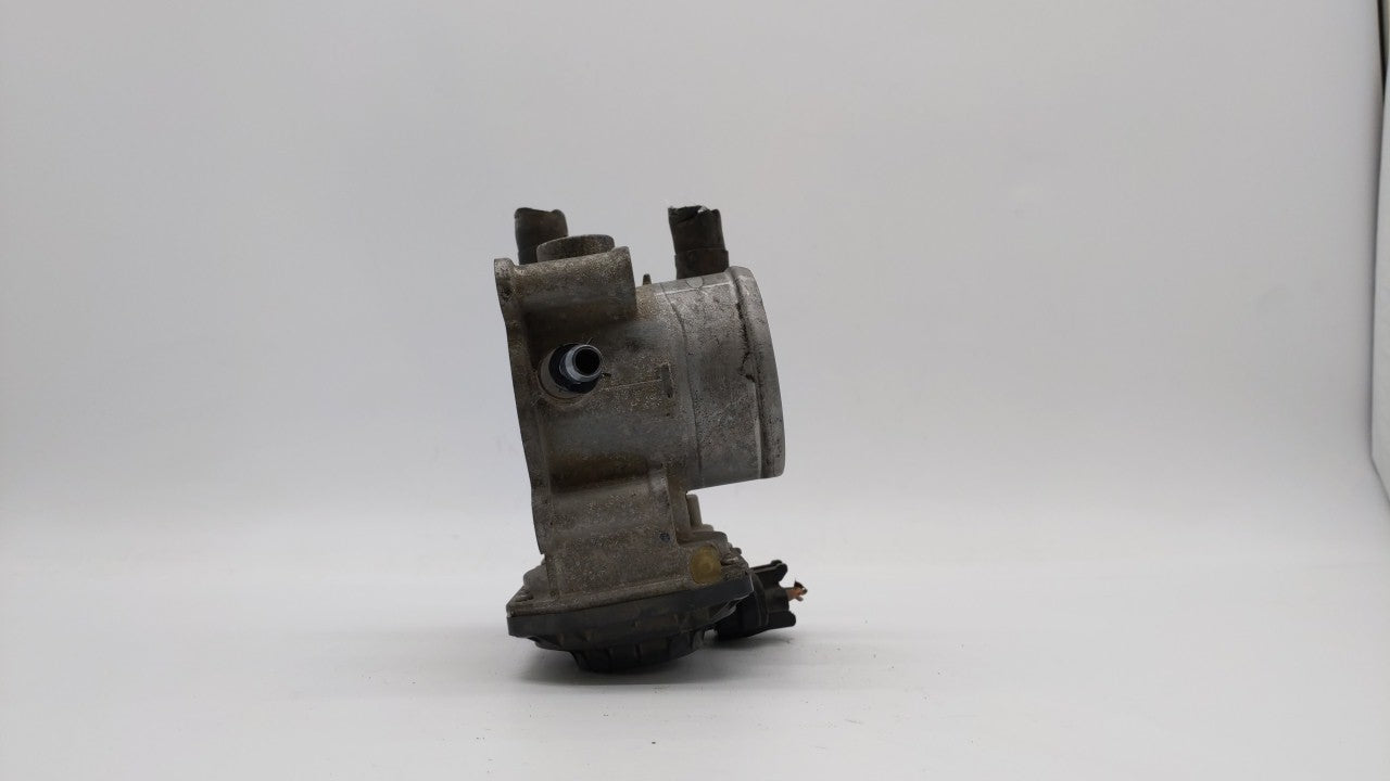 2012-2019 Kia Soul Throttle Body P/N:5302-1S02 35100-2B300 Fits Fits 2012 2013 2014 2015 2016 2017 2018 2019 OEM Used Auto P