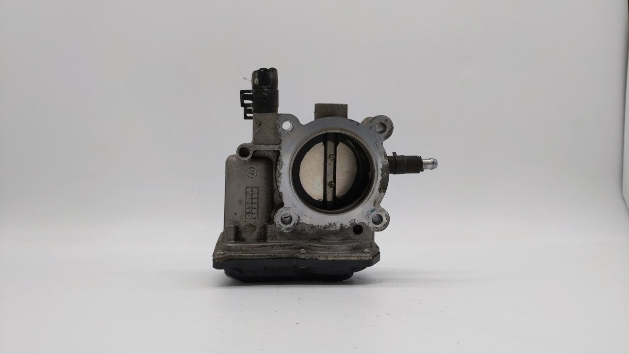 2012-2019 Kia Soul Throttle Body P/N:5302-1S02 35100-2B300 Fits Fits 2012 2013 2014 2015 2016 2017 2018 2019 OEM Used Auto P