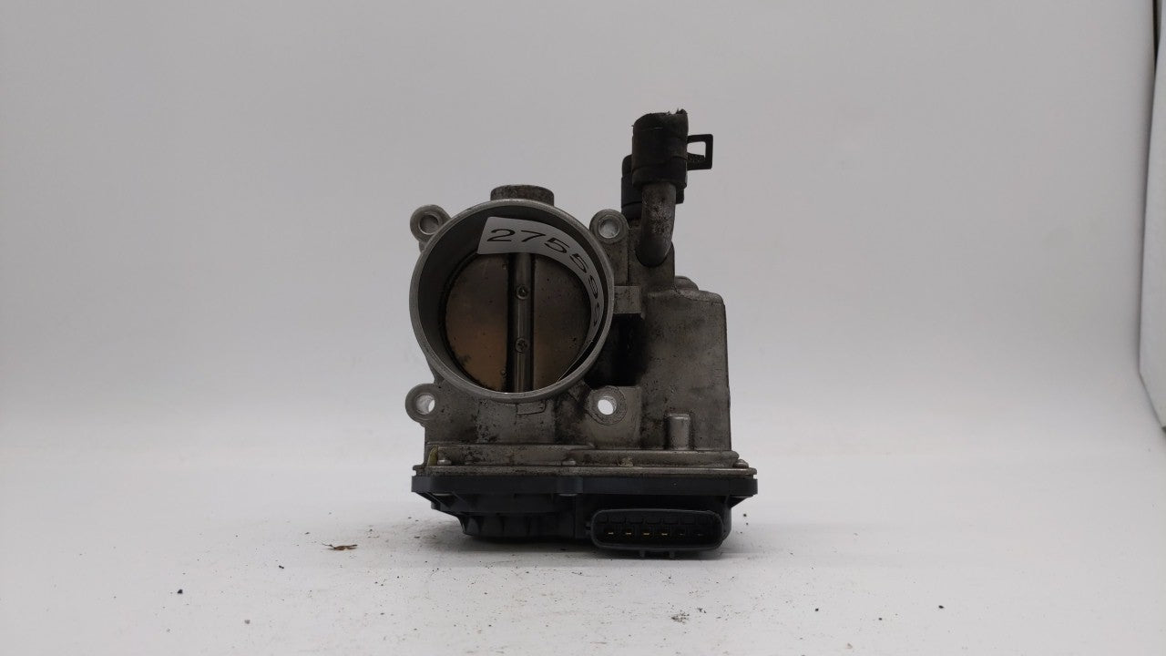 2012-2019 Kia Soul Throttle Body P/N:5302-1S02 35100-2B300 Fits Fits 2012 2013 2014 2015 2016 2017 2018 2019 OEM Used Auto P
