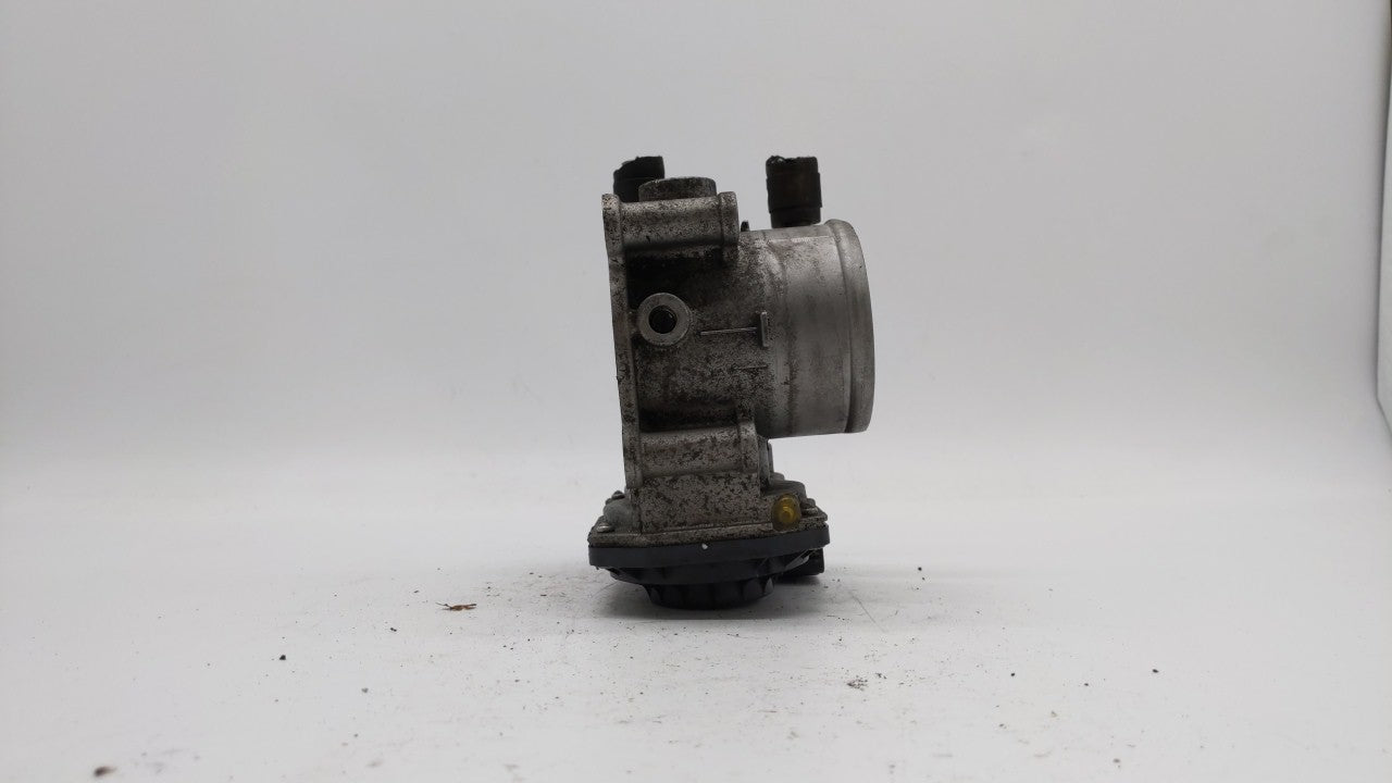 2012-2019 Kia Soul Throttle Body P/N:5302-1S02 35100-2B300 Fits Fits 2012 2013 2014 2015 2016 2017 2018 2019 OEM Used Auto P