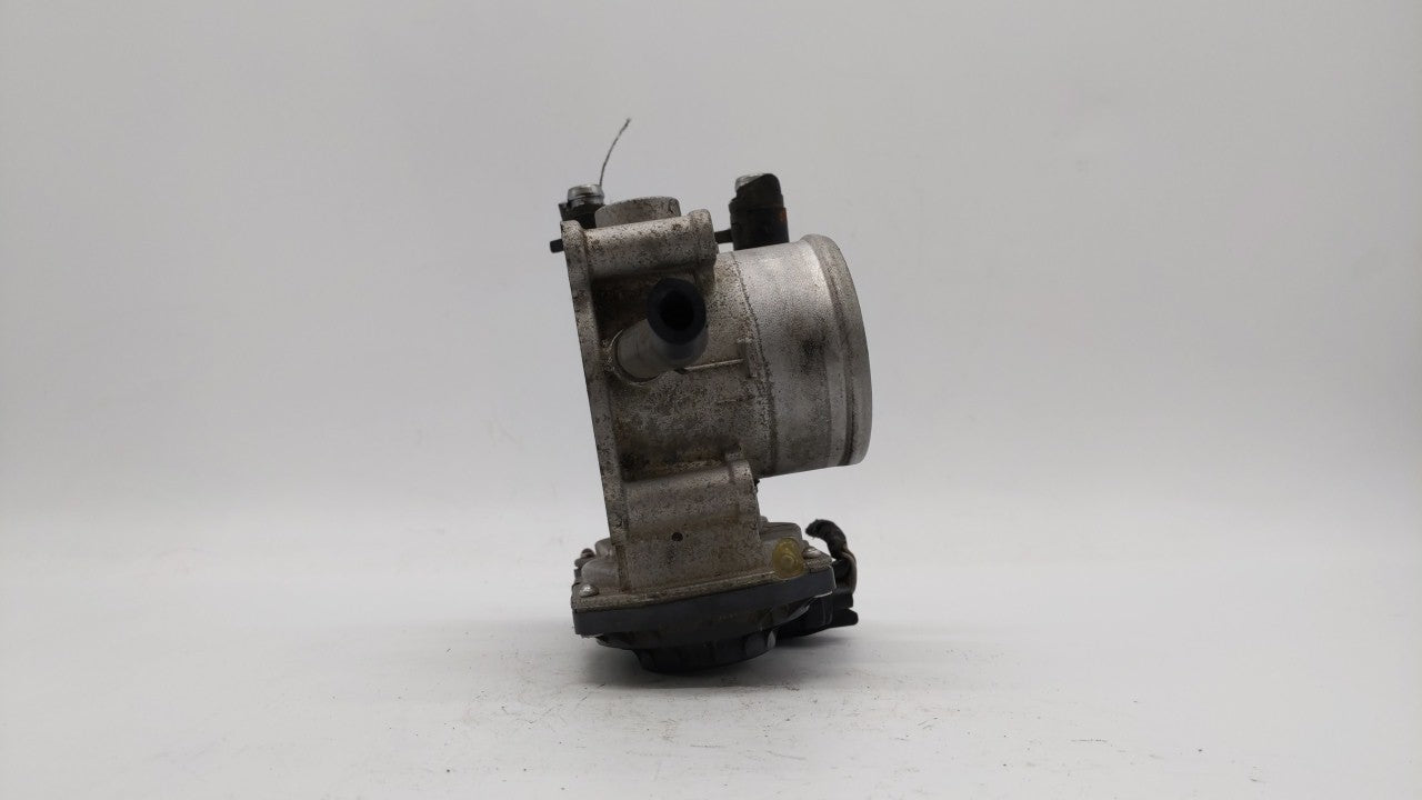 2012-2019 Kia Soul Throttle Body P/N:5302-1S02 35100-2B300 Fits Fits 2012 2013 2014 2015 2016 2017 2018 2019 OEM Used Auto P