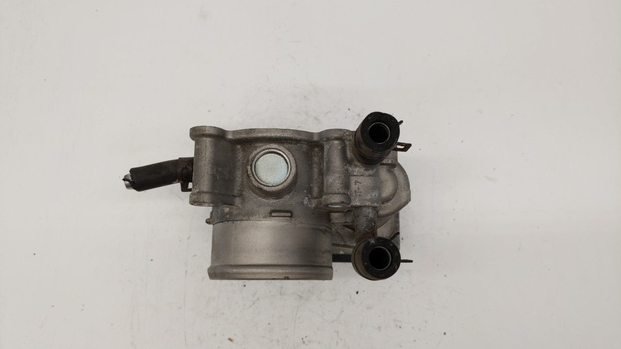2012-2019 Kia Soul Throttle Body P/N:5302-1S02 35100-2B300 Fits Fits 2012 2013 2014 2015 2016 2017 2018 2019 OEM Used Auto P
