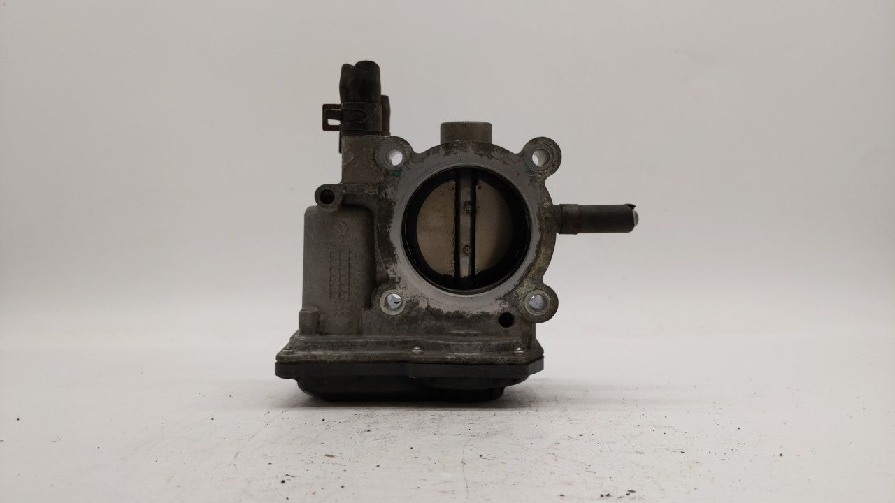 2012-2019 Kia Soul Throttle Body P/N:5302-1S02 35100-2B300 Fits Fits 2012 2013 2014 2015 2016 2017 2018 2019 OEM Used Auto P