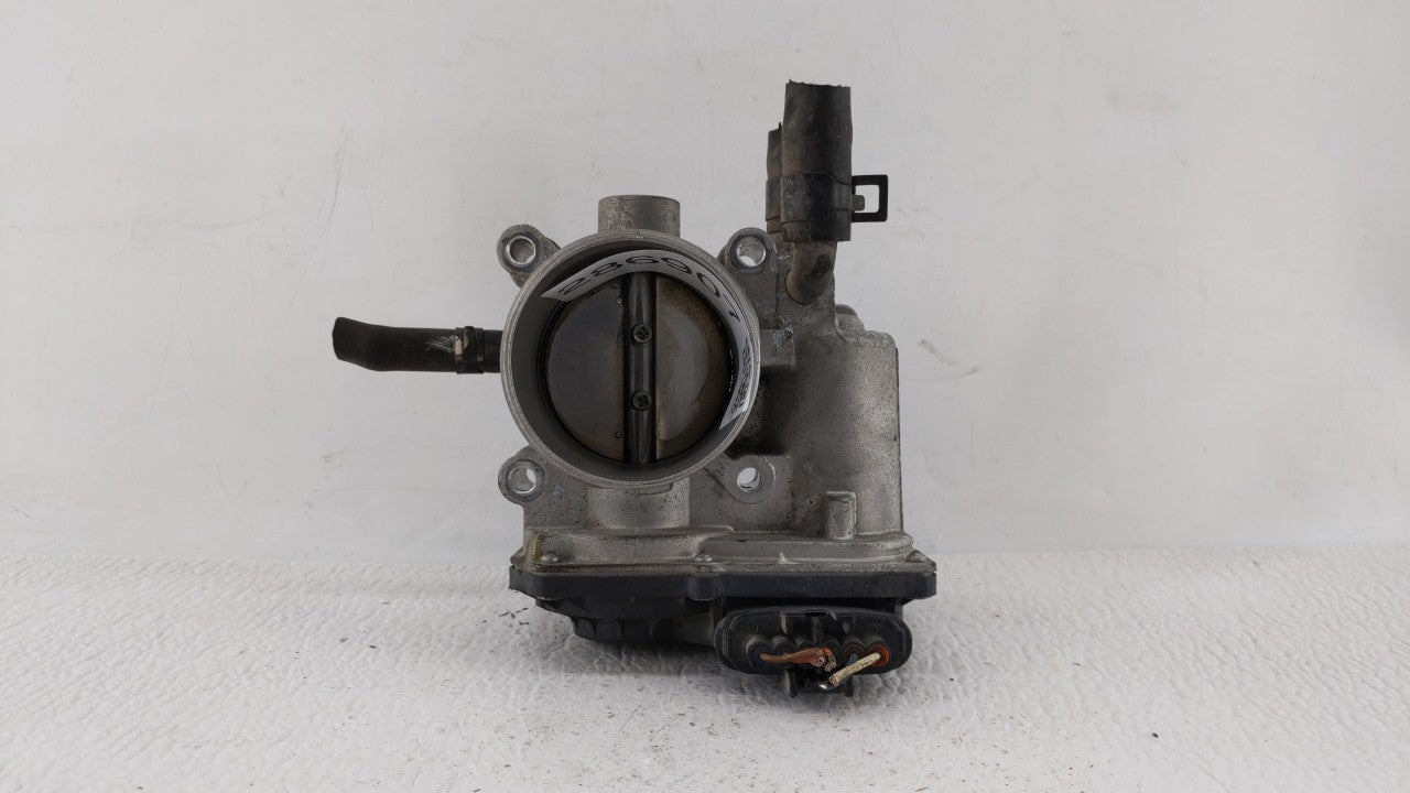 2012-2019 Kia Soul Throttle Body P/N:35100-2B310 5302-1S02, 35100-2B300 Fits Fits 2012 2013 2014 2015 2016 2017 2018 2019 OE