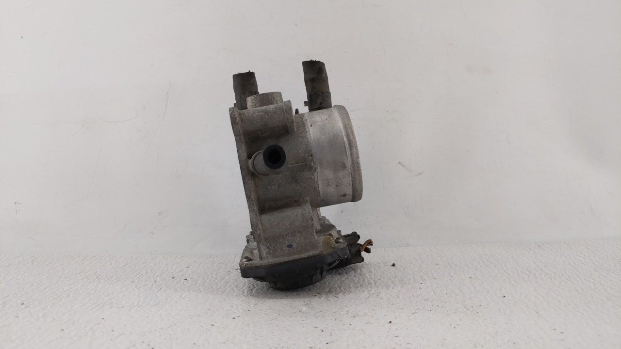 2012-2019 Kia Soul Throttle Body P/N:35100-2B310 5302-1S02, 35100-2B300 Fits Fits 2012 2013 2014 2015 2016 2017 2018 2019 OE
