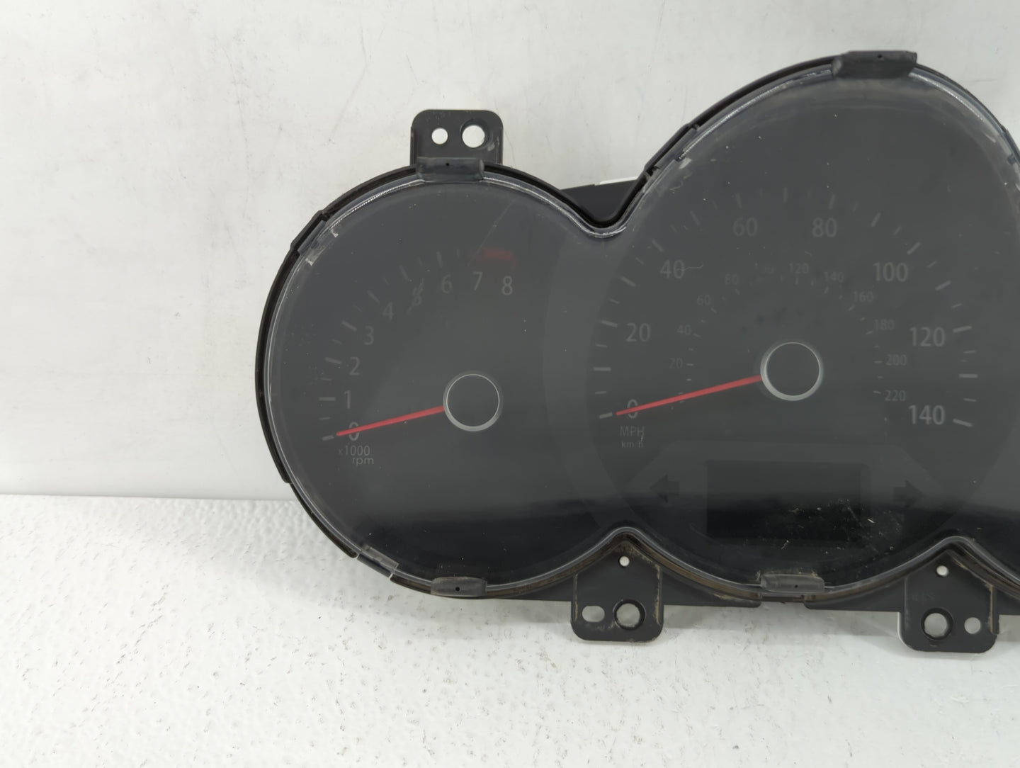 2012-2013 Kia Soul Instrument Cluster Speedometer Gauges P/N:94009-2K320 94009-2K320 Fits Fits 2012 2013 OEM Used Auto Parts