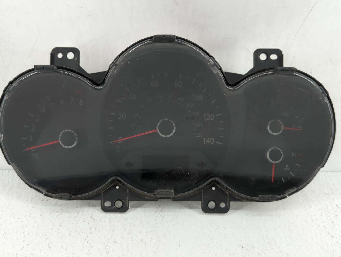 2012-2013 Kia Soul Instrument Cluster Speedometer Gauges P/N:94009-2K320 94009-2K320 Fits Fits 2012 2013 OEM Used Auto Parts