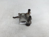 2012-2019 Kia Soul Throttle Body P/N:35100-2B300 Fits Fits 2012 2013 2014 2015 2016 2017 2018 2019 OEM Used Auto Parts - Oem