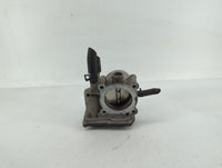 2012-2019 Kia Soul Throttle Body P/N:35100-2B300 Fits Fits 2012 2013 2014 2015 2016 2017 2018 2019 OEM Used Auto Parts - Oem