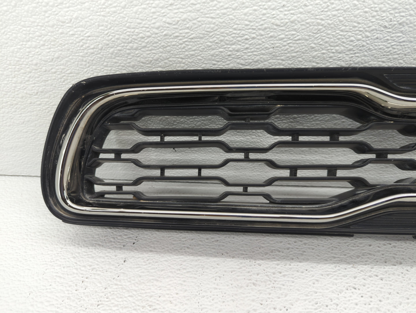 2013-2013 Kia Soul Front Bumper Grille Cover - Oemusedautoparts1.com