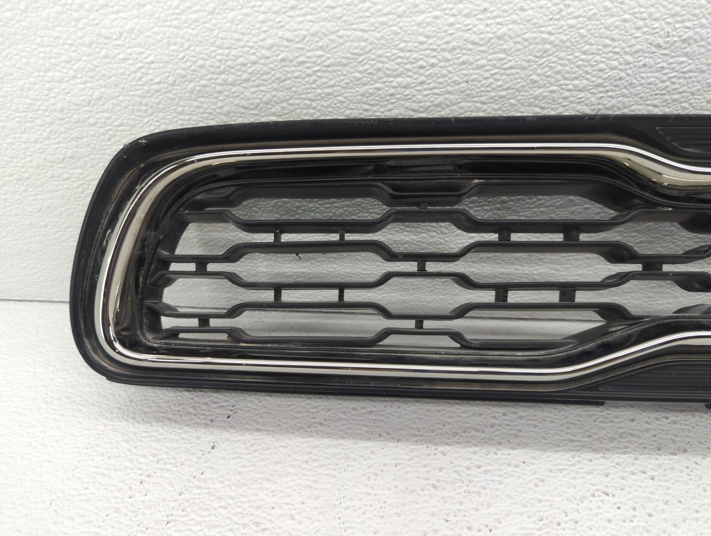 2013-2013 Kia Soul Front Bumper Grille Cover - Oemusedautoparts1.com
