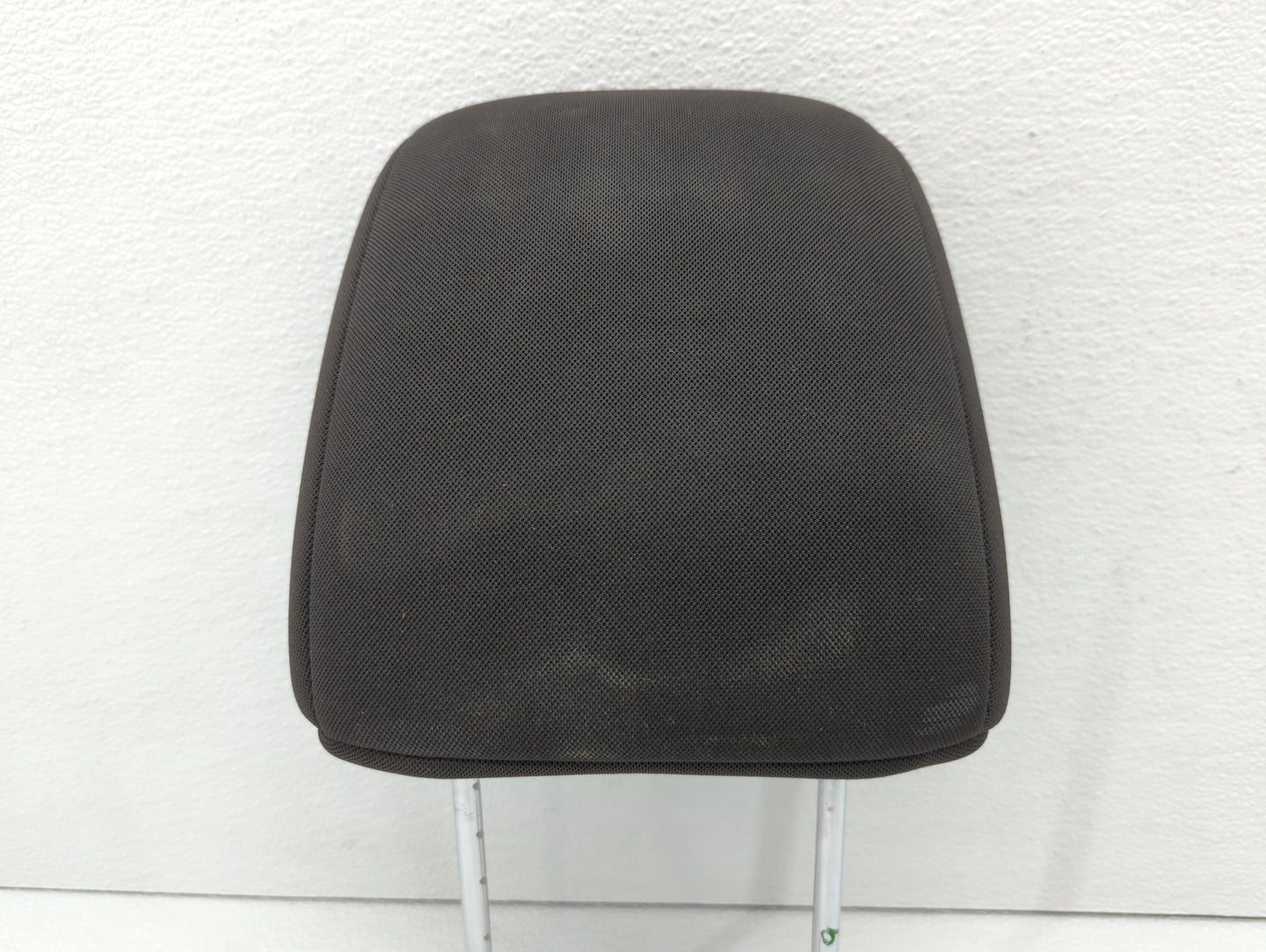 2012-2013 Kia Soul Headrest Head Rest Front Driver Passenger Seat Black - Oemusedautoparts1.com