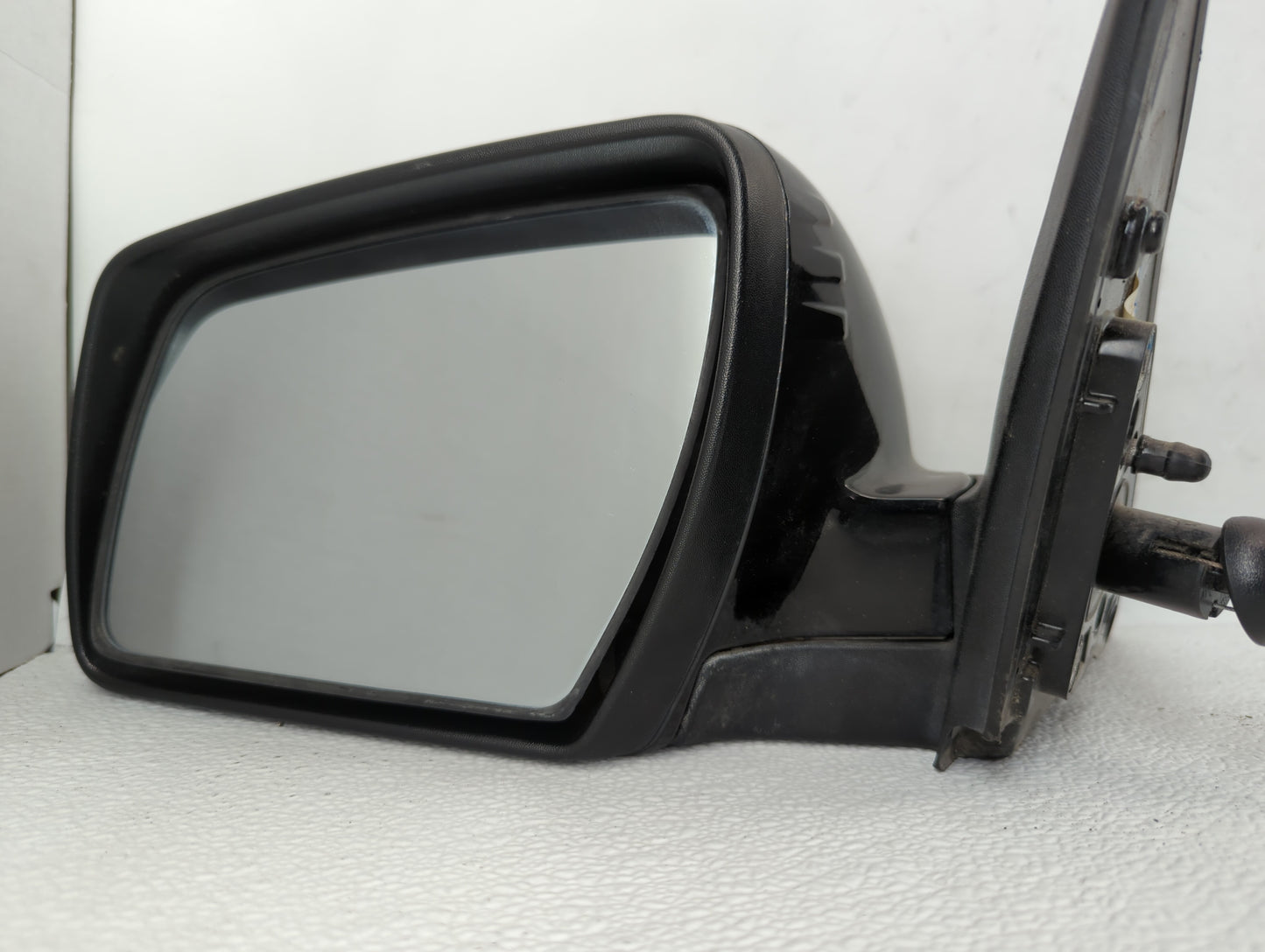 2012-2013 Kia Soul Driver Side View Mirror - Left Door Mirror OEM Used - Oemusedautoparts1.com