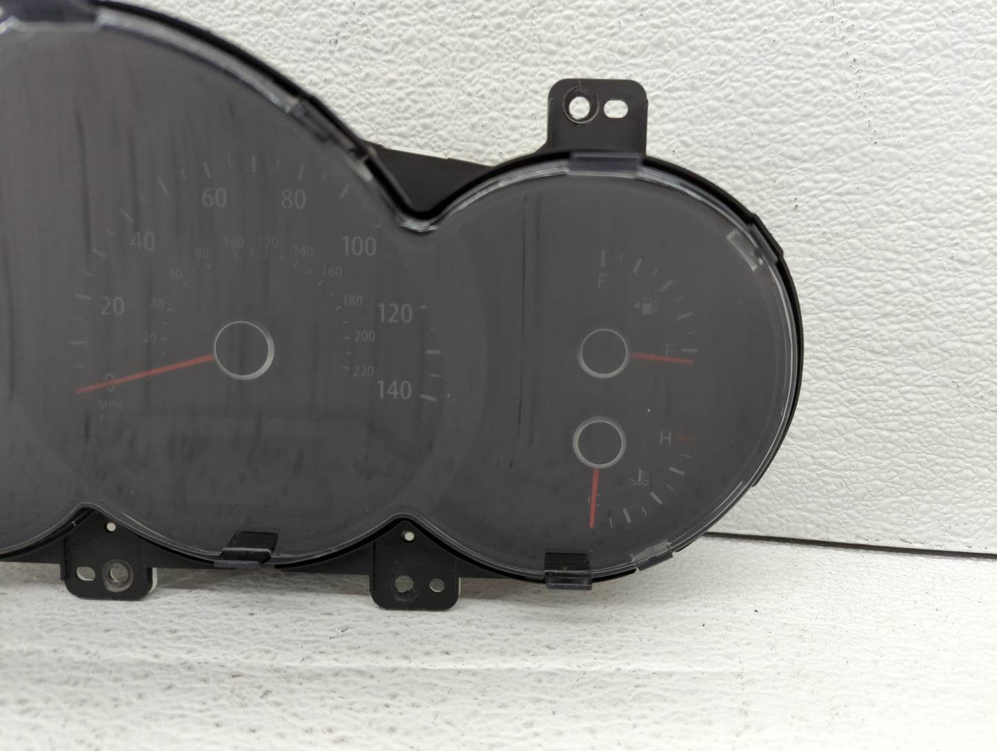 2012-2013 Kia Soul Instrument Cluster Speedometer Gauges Fits Fits 2012 2013 OEM Used Auto Parts - Oemusedautoparts1.com