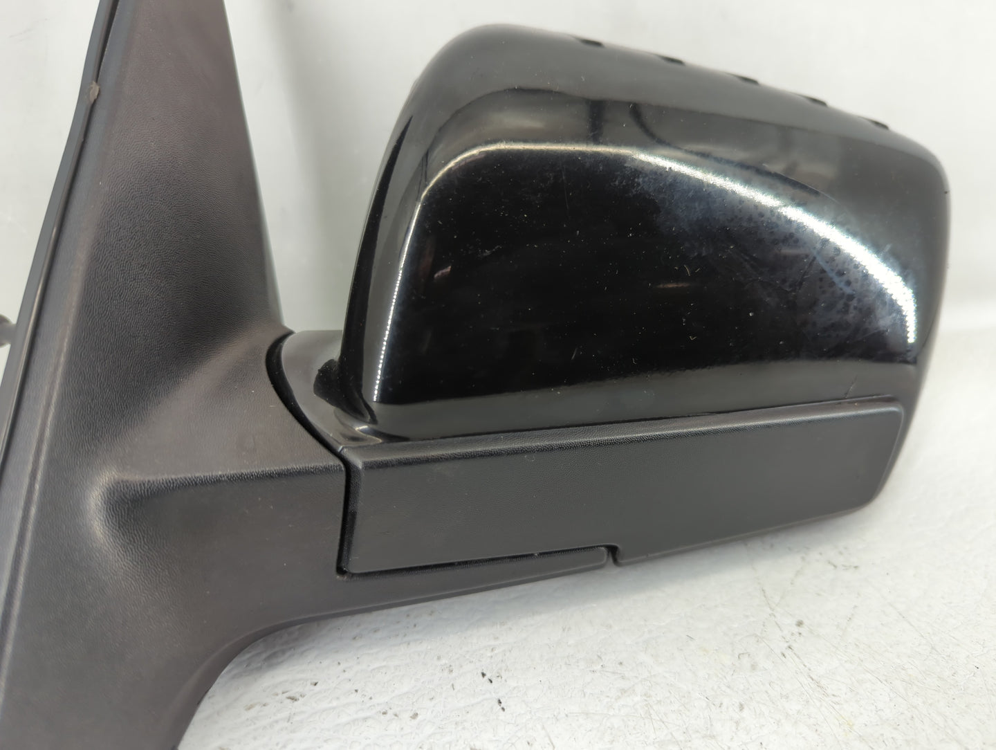 2010-2013 Kia Soul Driver Side View Mirror - Left Door Mirror OEM Used - Oemusedautoparts1.com