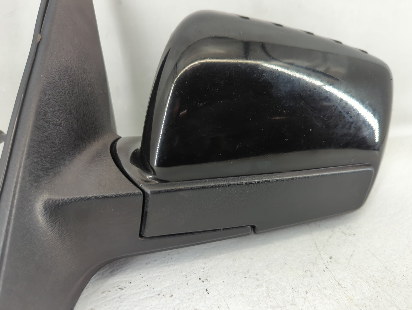 2010-2013 Kia Soul Driver Side View Mirror - Left Door Mirror OEM Used - Oemusedautoparts1.com
